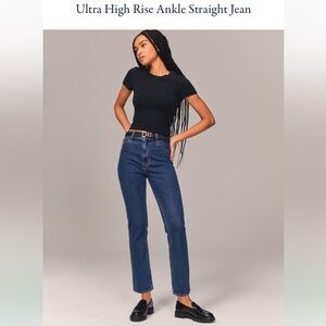 NWT Abercrombie & Fitch Ultra High Rise Ankle Straight Jean Size 26 2 Dark Wash